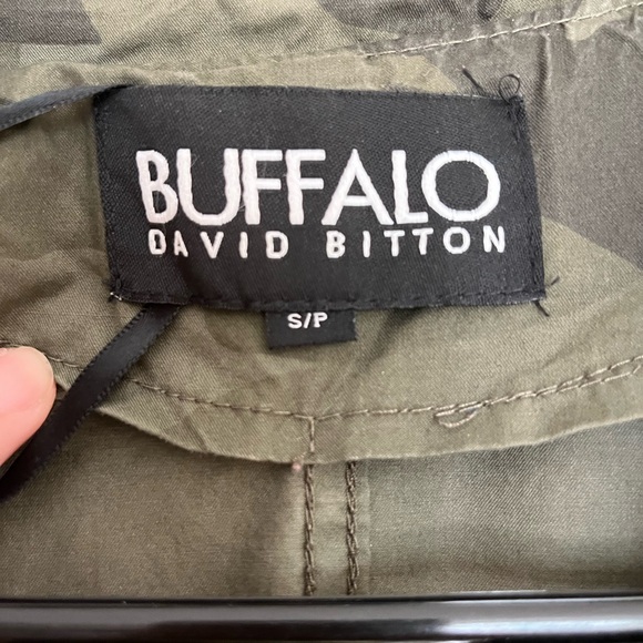 Camo jacket - Picture 3 of 4